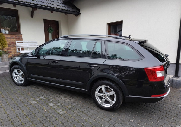 Skoda Octavia cena 51990 przebieg: 235392, rok produkcji 2015 z Kościerzyna małe 781